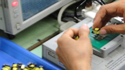 變壓器,高頻變壓器,低頻變壓器,LED燈,LED燈具